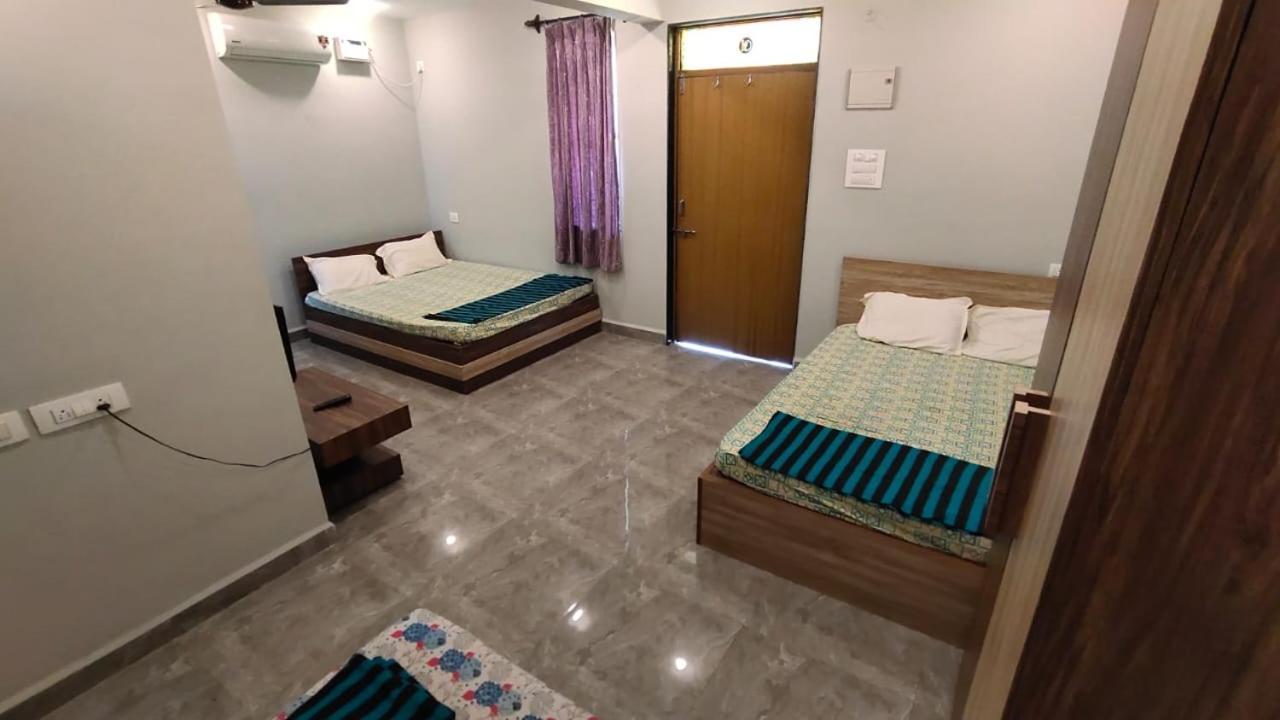 Godwill Kimo Guest House Seraulim Маргао Экстерьер фото