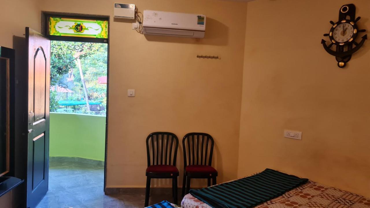 Godwill Kimo Guest House Seraulim Маргао Экстерьер фото